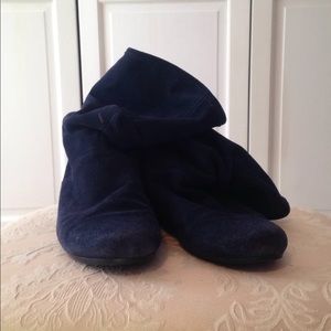 Blue suede boots